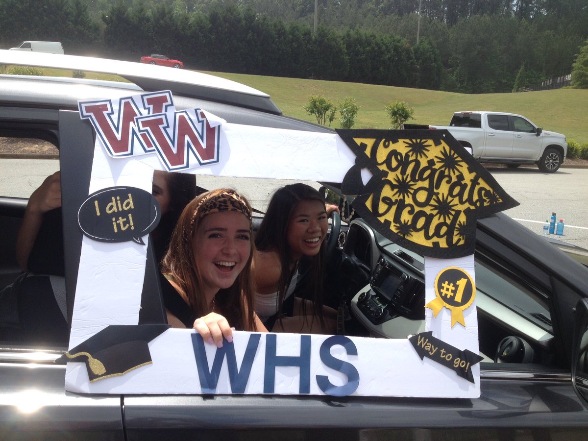 coachozprice's tweet photo. What a great job @WoodstockHS1 did today making the best out of a tough situation. Seniors picking up cap and gown were greeted by cheering teachers and admin. As a parent and teacher at WHS, I couldn’t be prouder.  Sure do love my 2020 graduate! https://t.co/Un98DZHW22