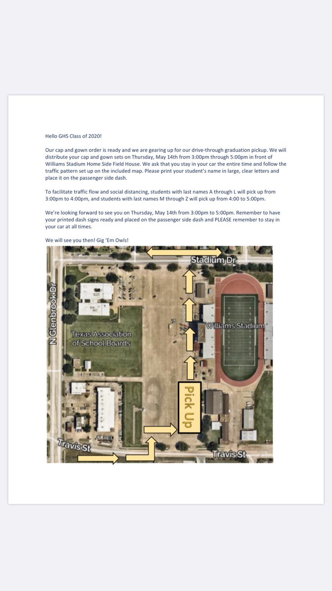 2020owls's tweet photo. 🚨Cap and gown pickup today 🚨.       Please read the important info below . https://t.co/CCTEhsOVqK