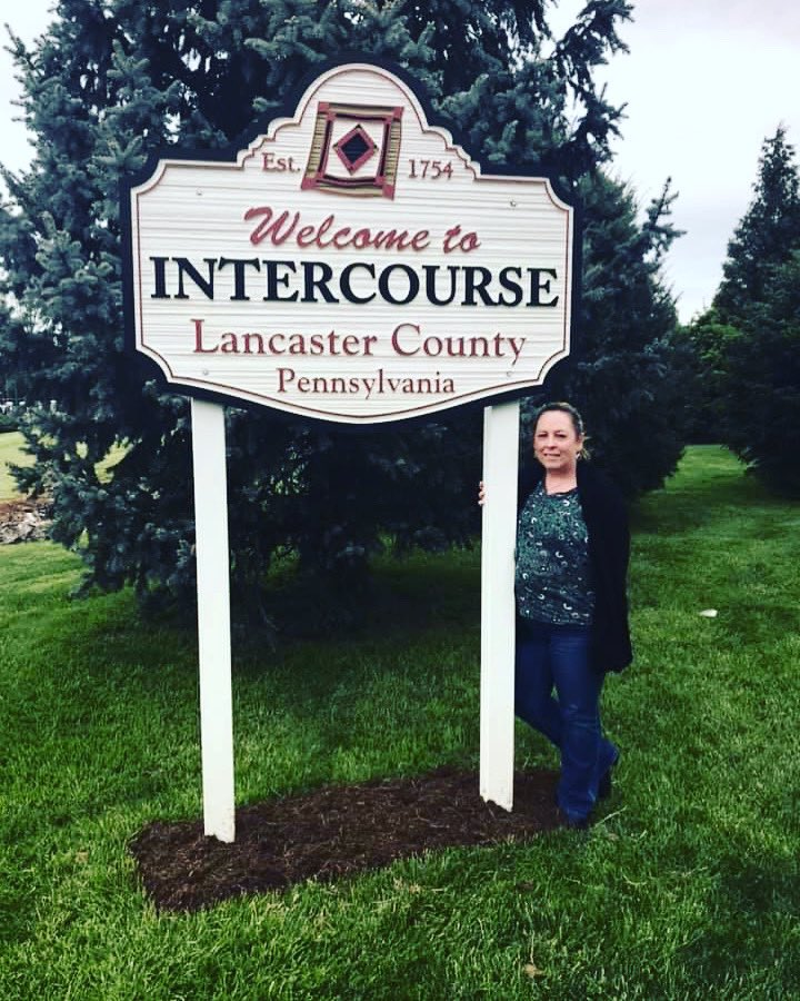 PrplGld's tweet photo. Brought the wifey home for a long, relaxing weekend of doing nothing. βοΈ
#IntercoursePA https://t.co/HNzfwXYHHc