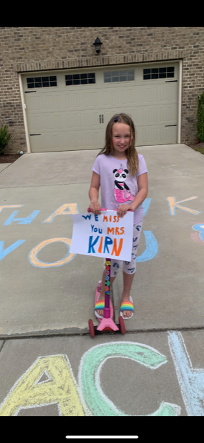 learnwithkirn's tweet photo. So happy to see everyone at the Oakview parade yesterday!  Thank you to all the students and families for coming out. We miss our Oakview Owls!  #owlsome @OakviewElem https://t.co/TYCNPKLJrJ
