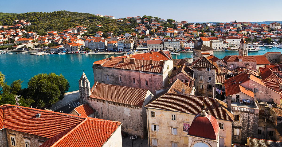bluesharksplit's tweet photo. Trogir is an amazing #Dalmatian town with excellent #Mediterranean culture sights. One of the best #Adriatic coastline destinations and #bluesharktour highlight
#bluesharksplit #travel #croatia #traveling
👉https://t.co/PKW5Z65xkD https://t.co/8iPJXkaxz1