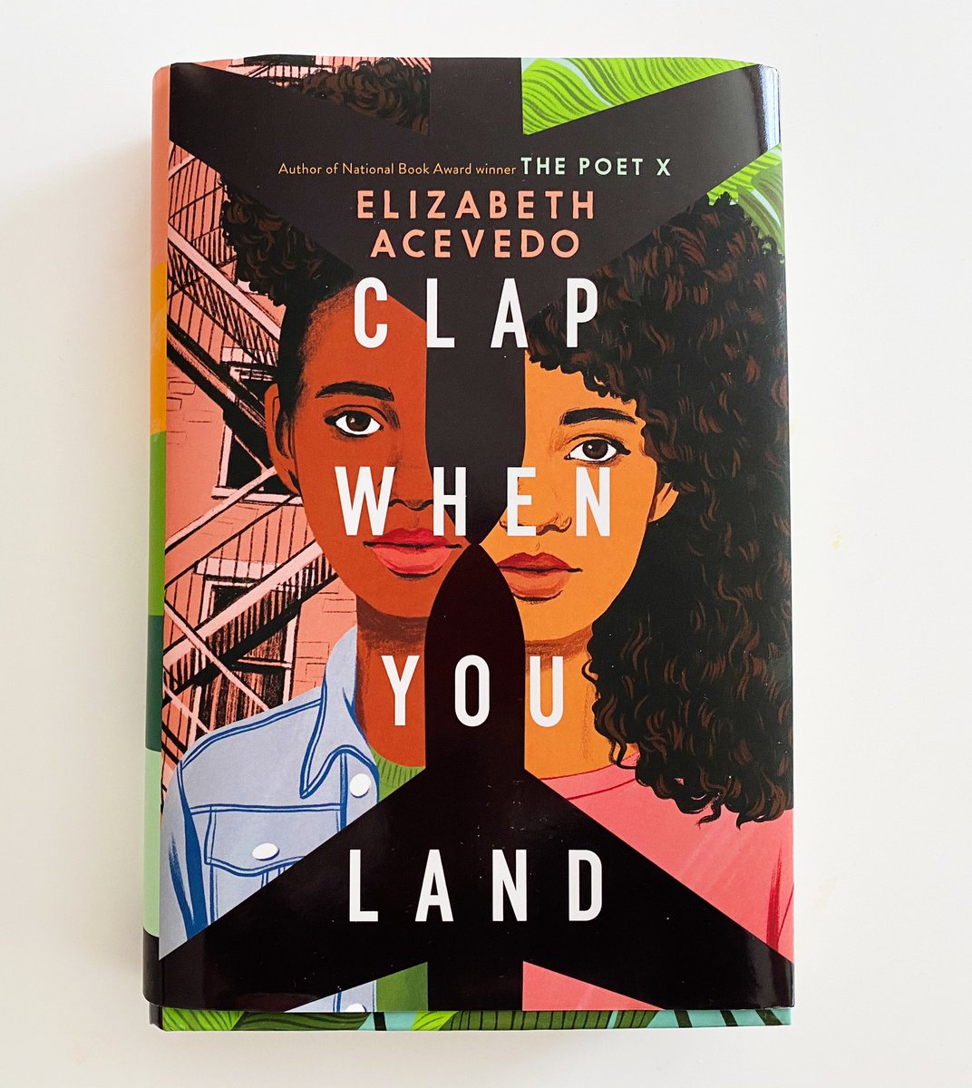 yaontheshelf's tweet photo. Check the cover! It’s brilliant #ClapWhenYouLand 🎉🎉 https://t.co/IJ66sVVGfI