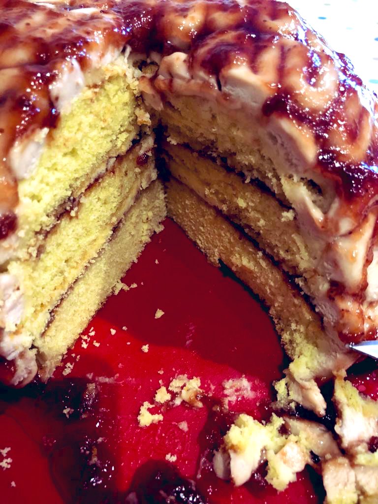 SkiAmelia's tweet photo. Delicious Birthday Brains 🧠 🍰 https://t.co/M1Hf2hvM7t