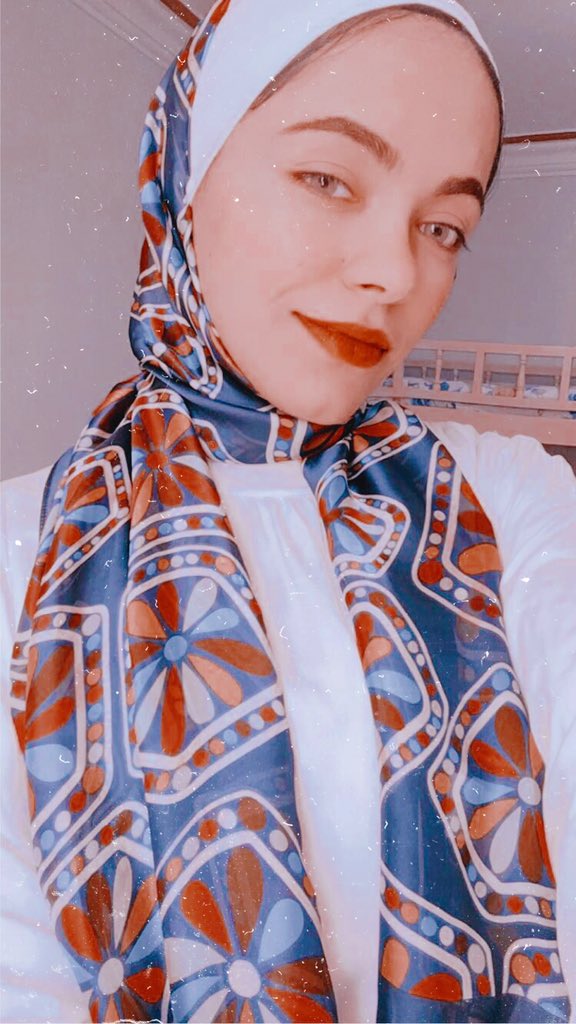 ayaaelameen's tweet photo. 𝑁𝑜 𝑜𝑛𝑒 𝑖𝑠 𝑖𝑛 𝑐ℎ𝑎𝑟𝑔𝑒 𝑜𝑓 𝑦𝑜𝑢𝑟 ℎ𝑎𝑝𝑝𝑖𝑛𝑒𝑠𝑠 𝑒𝑥𝑐𝑒𝑝𝑡 𝑦𝑜𝑢. https://t.co/sRQGSr01k1