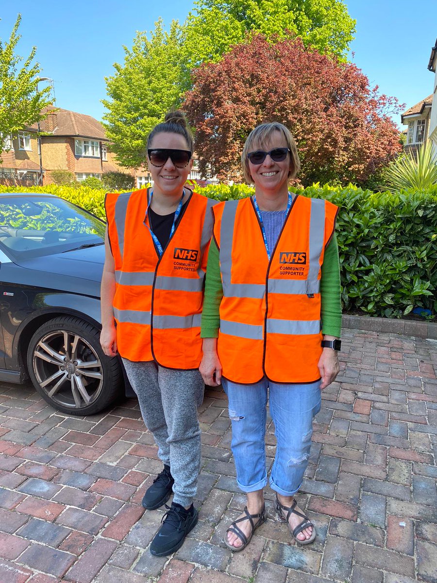 Big scouting shout out to Julie and Hannah, 2 of our leaders volunteering with the <a href="/NHS/">@NHS</a> to deliver prescriptions across our district!
Well done 👏🏼👏🏼👏🏼👏🏼👏🏼