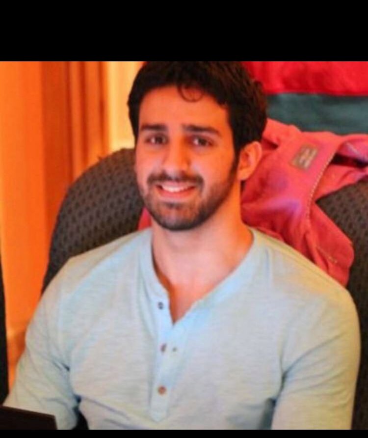 baw010's tweet photo. رجل عظيم، دوره تعلم لغه بدون اي مقابل 
اكثر من ٣٠٠٠ طالب، الاجابه على الاستفسارات

٣ مشرفين متواجدين دائما لخدمتك
سعد المدرع
مشاري المدرع
عبد العزيز المدرع

عمل ما يسونه الجامعات، شكرا لكم ونفخر بكم 🇸🇦❤️

 #شكرا_عبدالمجيد_المدرع https://t.co/qXynEVdQuA