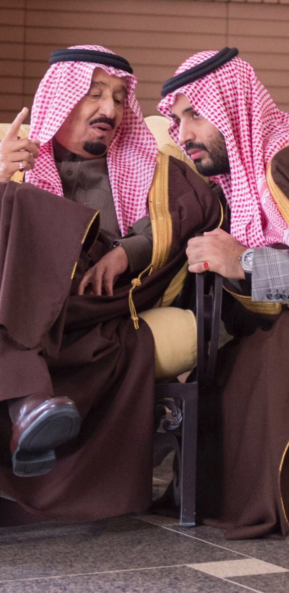 ثقله يزن ثقل الجبال الرواسي

واليا حضر بالفعل يملا مكانه..

 #سلمان_بن_عبدالعزيز_ال_سعود