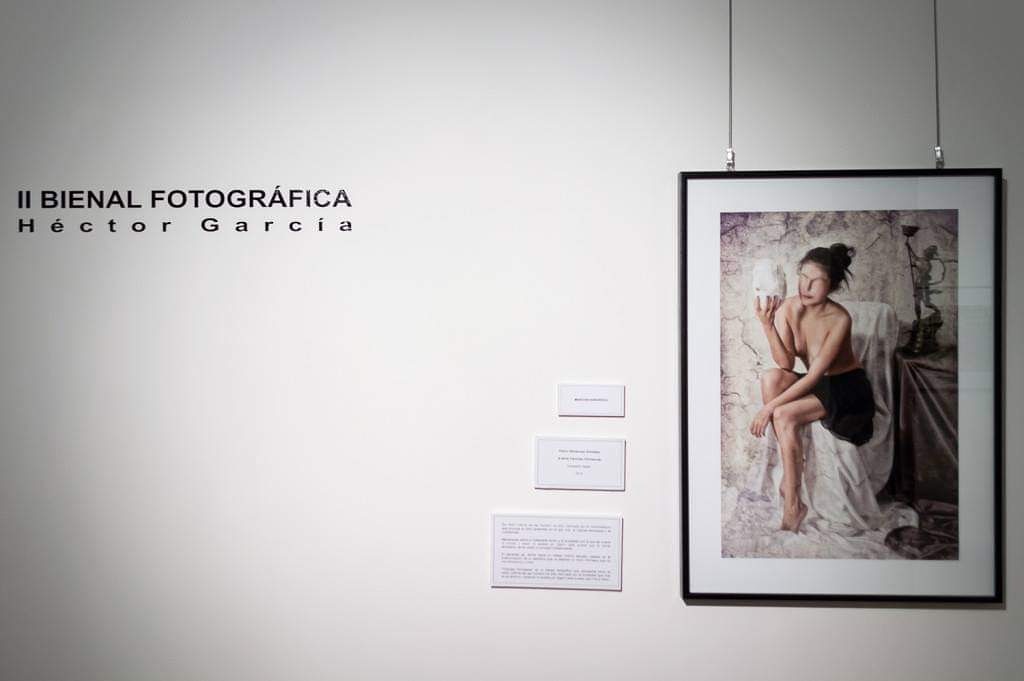 ArchivoHGarcia's tweet photo. Nuestra fundación se creó en 2008, desde entonces hemos tenido muchas exposiciones. Te compartimos esta foto de la II Bienal Fotográfica Héctor García en 2015. Cuéntanos en los comentarios si nos has visitado. #MomentosMuseoMW #ThrouwbackThursday #MuseumWeek2020 https://t.co/jEamOXSJMR