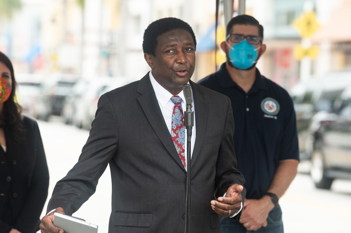 MayorGimenez's tweet photo. I want to thank @GovRonDeSantis @LtGovNunez @HolnessD9 @mayorbermudez and Broward County, along with the League of Cities for their support and collaboration as we're #MovingToANewNormal. (1/2) https://t.co/QBEWgFoXau