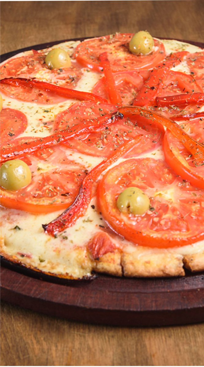 ciudad_vieja's tweet photo. Nuestra comida a tu casa!
Disfruta de nuestras pizzas, sándwiches y hamburguesas. Pedilos a través de las apps o por contáctanos x nuestras redes y pásalos a buscar 😊🙌 https://t.co/0w8ccMdeeR