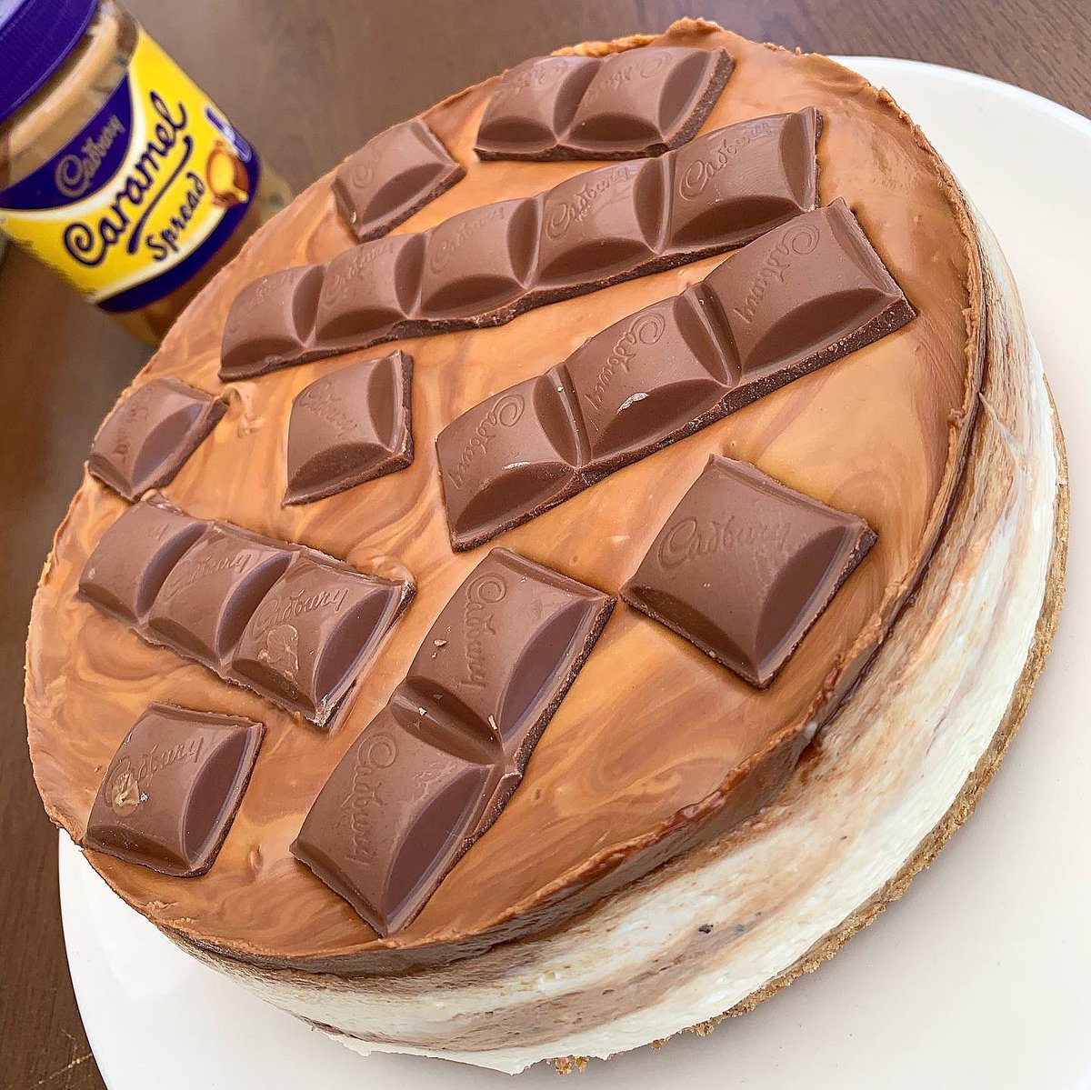 Ptheledge (@ptheledge) on Twitter photo Cadburyβs caramel Cheesecake!! π Who needs a slice? π
#cheesecake #cadburys #caramel
<a href="/CadburyUK/">Cadbury UK</a> Cadburyβs caramel Cheesecake!! π Who needs a slice? π
#cheesecake #cadburys #caramel
<a href="/CadburyUK/">Cadbury UK</a>