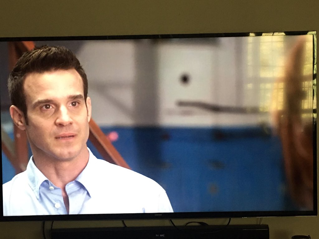 RooandBubsMom's tweet photo. @EddieMcClintock Your performance here breaks my heart every time (even though I’ve seen it so many times).  “Please get back to the car.”  Emily Lake @Warehouse13 https://t.co/ZpR2jXWsLh