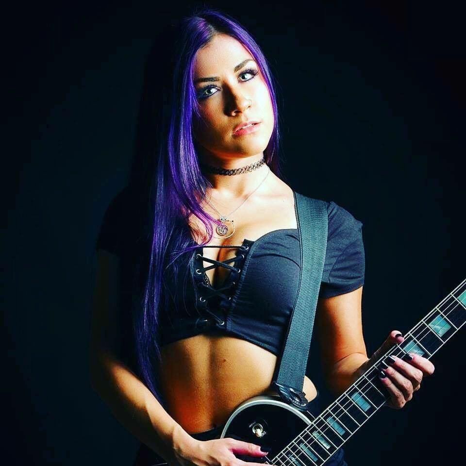 meliamaccarone's tweet photo. My title track off my first #EP 💜#Meliarocks #KickAssWithMelia Melia / Soundproof Walls / Official Music Video https://t.co/B41Z5qoKr2 via @YouTube
#SOUNDPROOFWALLS 🖤💜🖤
@RadioTfsc 🎸🎶🥁 https://t.co/P2g7HEHtNi