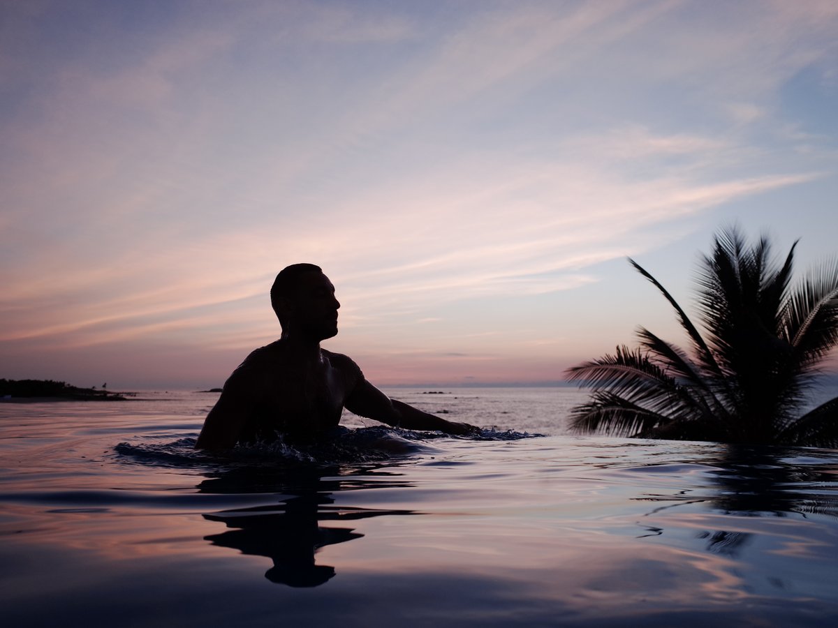 The sunsets at #FSPuntaMita are like no other. Here is some #DreamWithFS inspiration to brighten your day. Photo by: <a href="/grantlegan/">grantlegan</a> #FutureTravelGuide