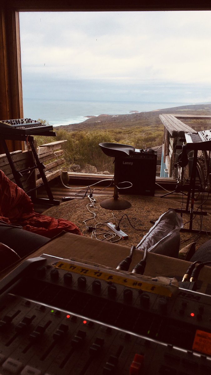 AtlasStateBand's tweet image. 