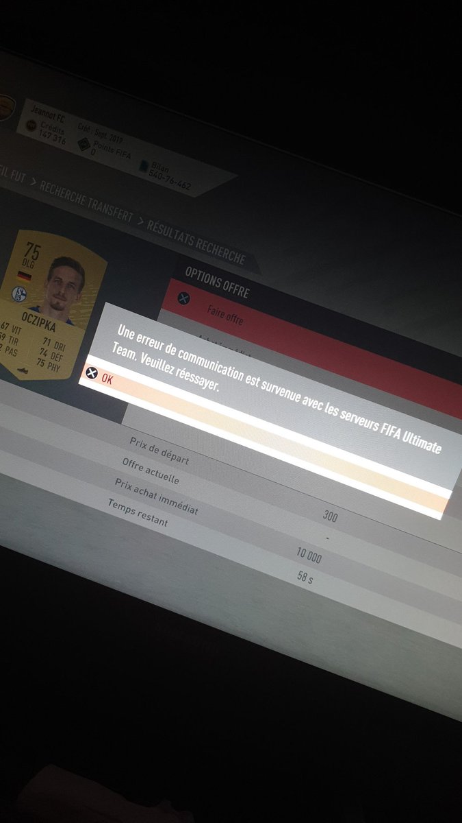 ADRII22400's tweet photo. @FIFAcom @EA_FIFA_France Et en plus vous me privez d'achat revente, faut bien acheter les joueurs qu'on veut quand on ne nous donne rien dans les packs si on met pas de la thune dans votre jeu pourris. https://t.co/IUDJrGwTbE