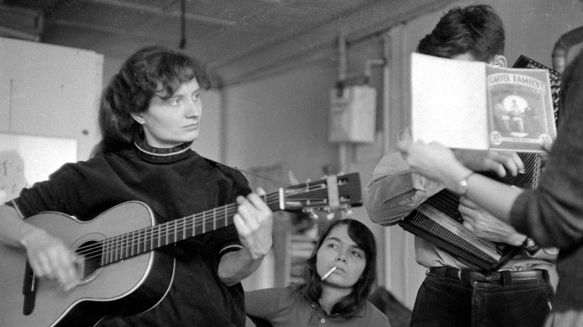 FullFrame's tweet photo. Don't miss the North Carolina broadcast premiere of 2019 #FullFrameAlum @yougavemeasong tonight at 10:00 pm on @publicmediaNC. Tune in, sing along, and spread the word! https://t.co/vj6pWg7wzn
