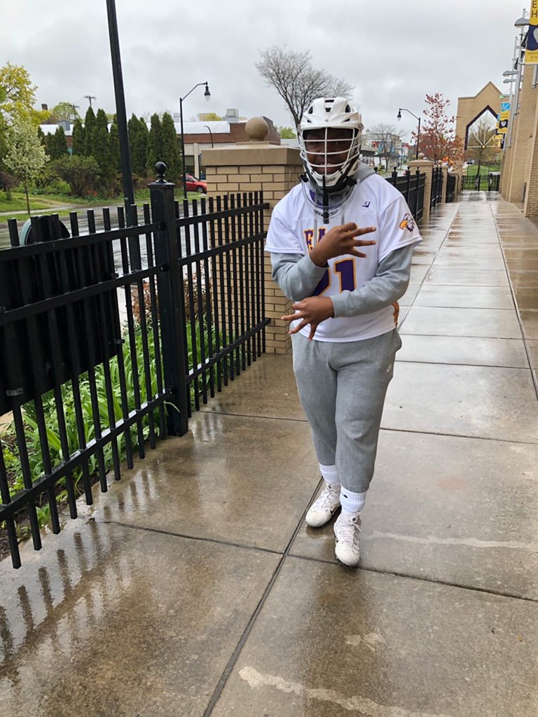 CollegeOnroe's tweet photo. Welcome 🅱️unes🥍🇺🇸....#LJP🎀🎗 https://t.co/kmlrCvhEEr