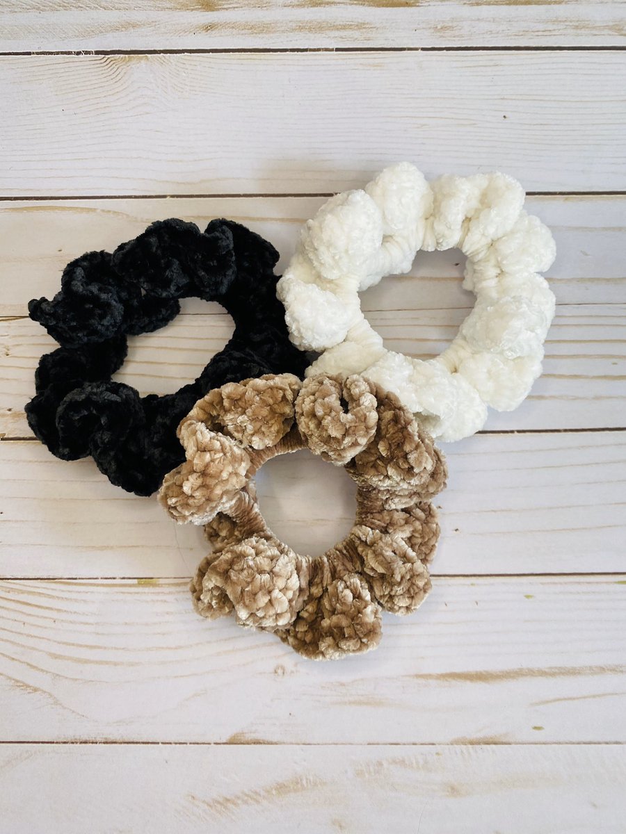HOffenburg's tweet photo. Go check out the new velvet scrunchies on my etsy! 🌸 https://t.co/zsyj8OL809 https://t.co/0IRFNl401k