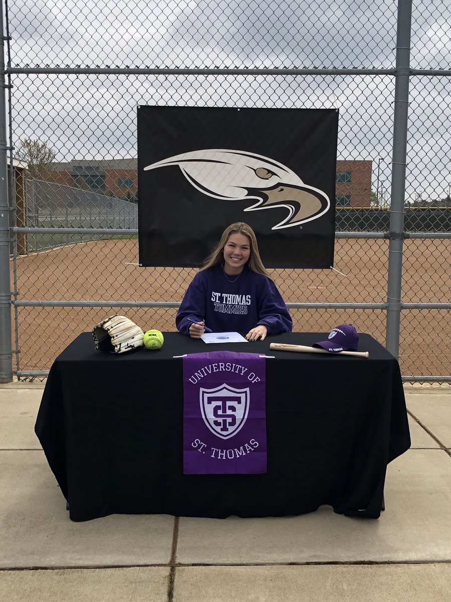 ERHSRaptorsAD's tweet photo. ERHS Softball-Congratulations Lady Raptors, we are so proud of these two as they will continue playing softball in college... Grace Bennett University of St. Thomas and Kaitlín Boyles St. Catherine University #OneEastRidge https://t.co/O1vFmjHMpw