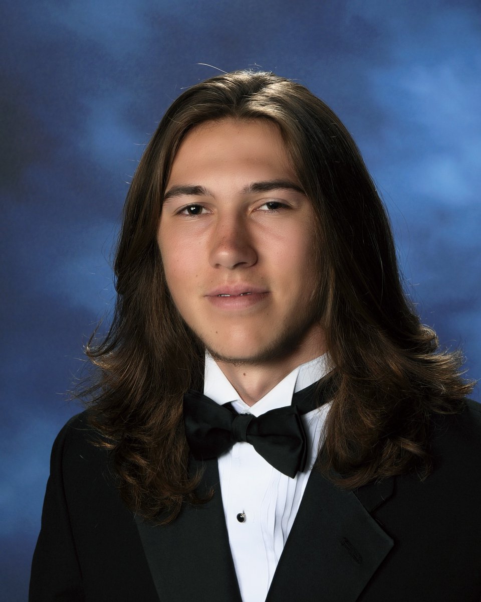 NewtonCoSchools's tweet photo. .@EHS_Eagles SENIOR SUPERLATIVES: "Most Athletic" goes to...Noah Cook and Alysse Dobbs! Congratulations and Go Eagles! #NCSSBeTheBest https://t.co/it0HoZBDCC