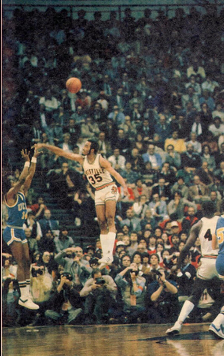 bgelback69's tweet photo. @LouisvilleMBB https://t.co/iC2GkW013E