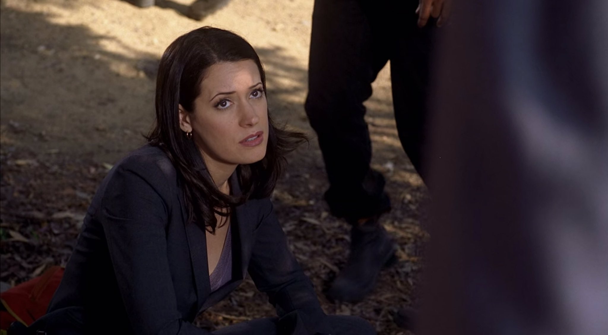 emily prentiss in every episode (prentissdaily) / Twitter