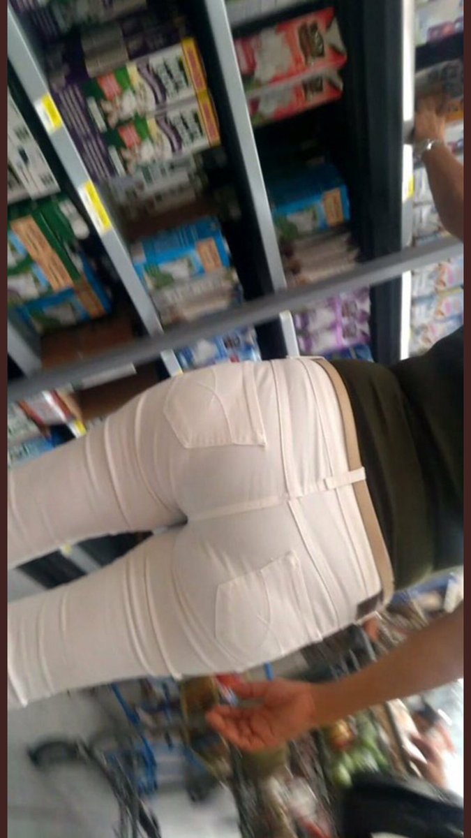 komşum alışveriş yaparken