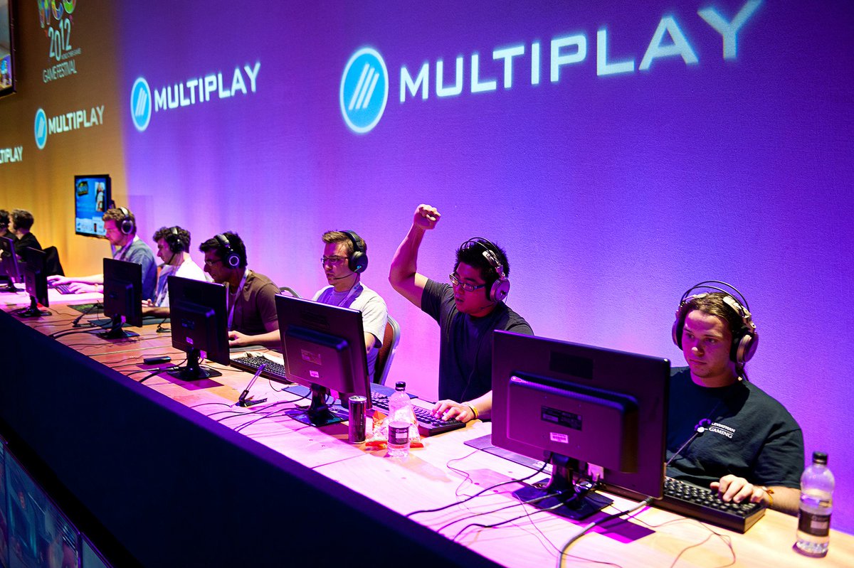 Talk about a #TBT! Did you know our CMO <a href="/tyreezetv/">Tyrone W</a> is a former Team Fortress Two pro?