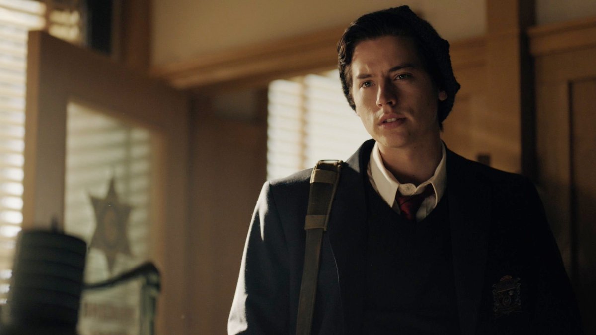 Retweet if you love Jughead Jones 💕