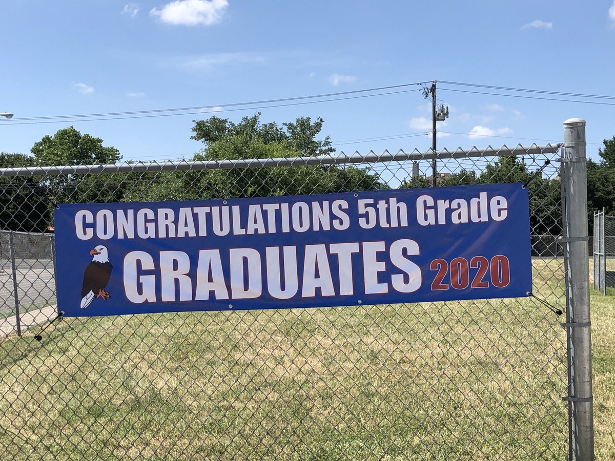 CHEPTAEagles's tweet photo. Banners are up! Can’t wait to celebrate our 5th graders next week.

Yard sign delivery date still TBD. https://t.co/hZXfru67Tt