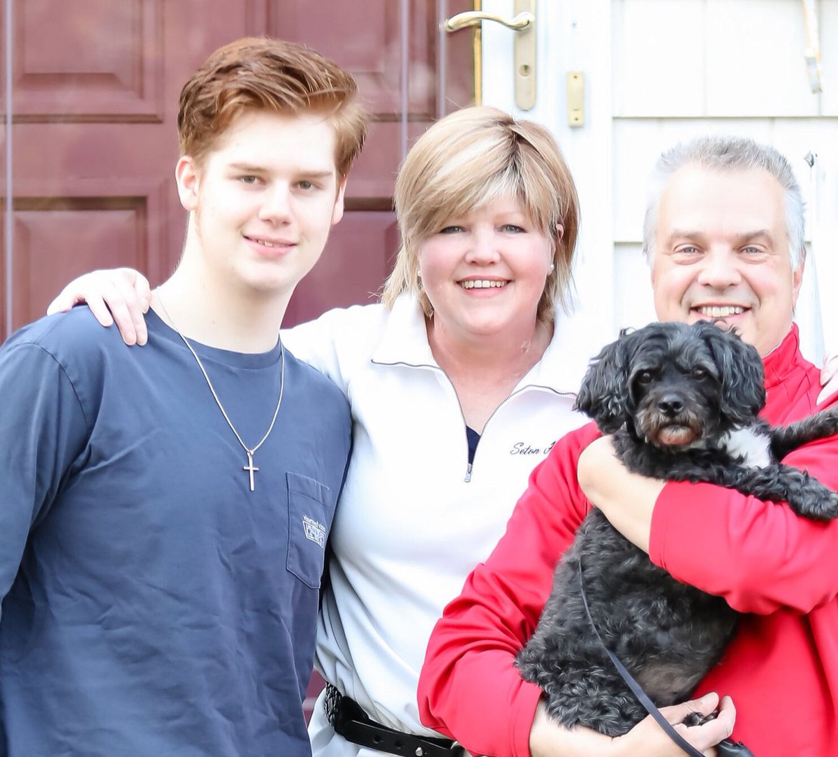 arrows4deb's tweet photo. Tomorrow my dear friend Lyn will be talking to my students about her transplant journey.  We are very excited!❤️
#CFawareness
#CF_Foundation
#DonateLife
#DonateLifeNYS
#NJSharing
@TomKaminskiWCBS
@LynnieKaminnie https://t.co/FwkoUE2ySV