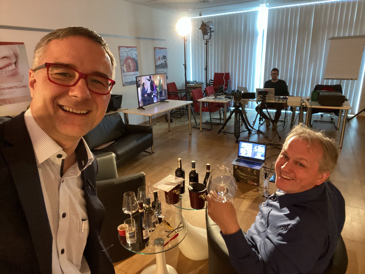 ChristofKastner's tweet photo. Zweite #Online Weinverkostung von #KASTNERAllesWein - gleich informieren und anmelden auf https://t.co/mA1XeU5LpR https://t.co/fhSFE3iXmm