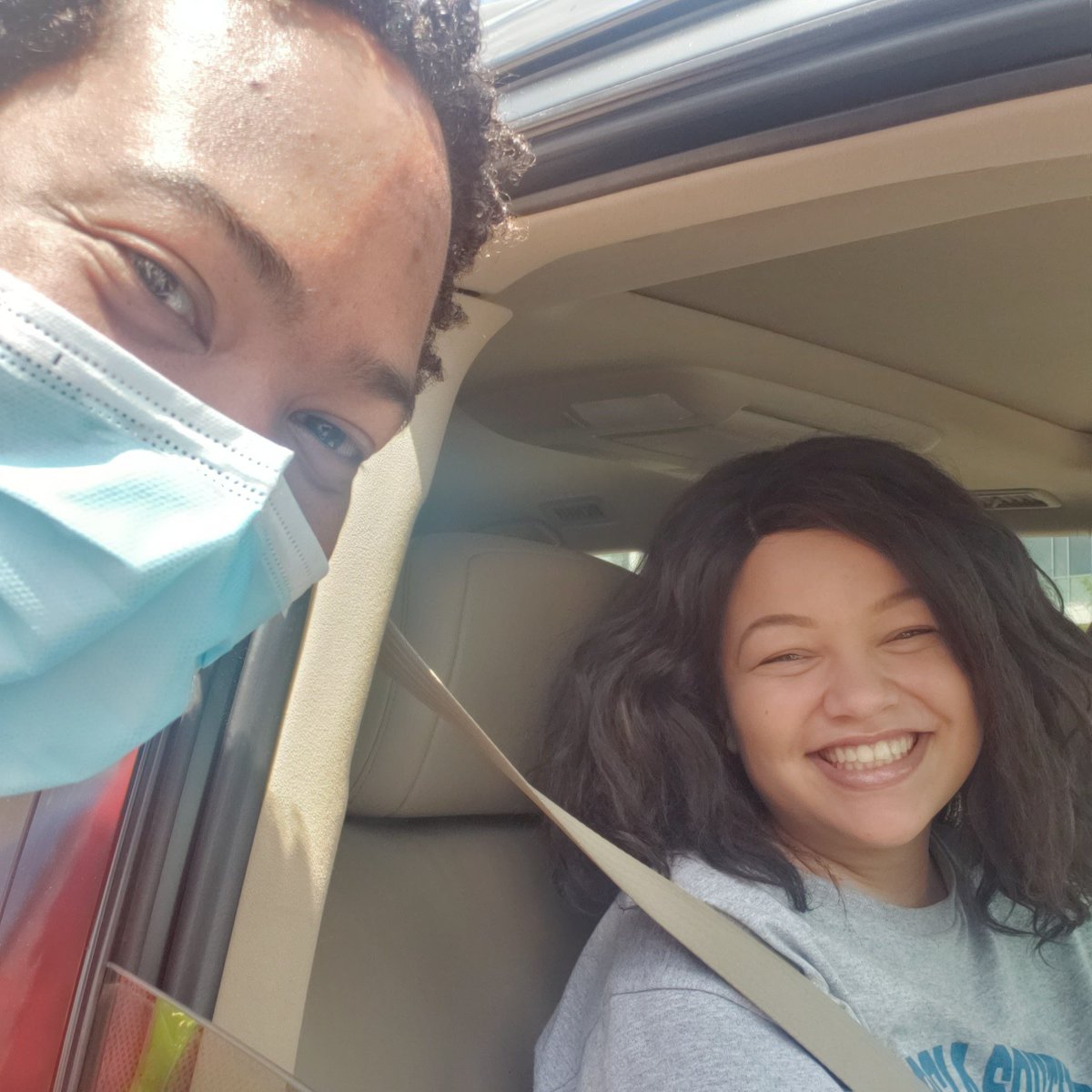 drbasilmarin's tweet image. Spent today celebrating our relentless class of 2020 with a senior drive through!! #ClassOf2020 #Proudadmin