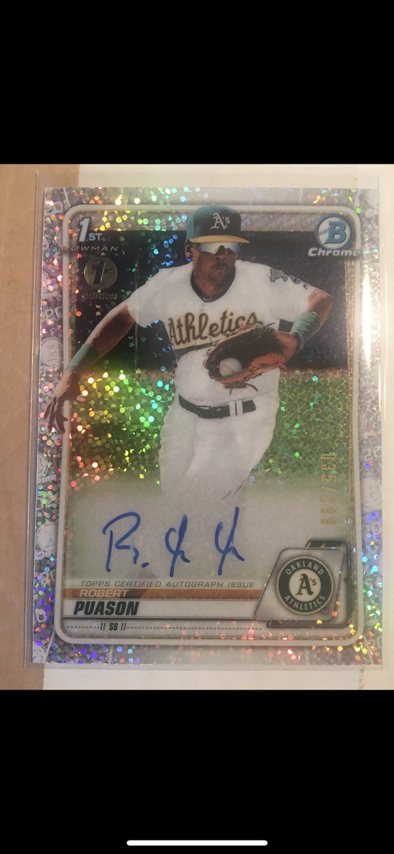coast_cards's tweet photo. Just hit my 2nd auto from @Topps Bowman 1st edition. Unfortunately both have had the same line running down the left side of the card and smudged autos. Looks like due to the machine they used to stamp the first edition. Anything you guys can do about this?! @Topps? https://t.co/gQbBWuKZ9k