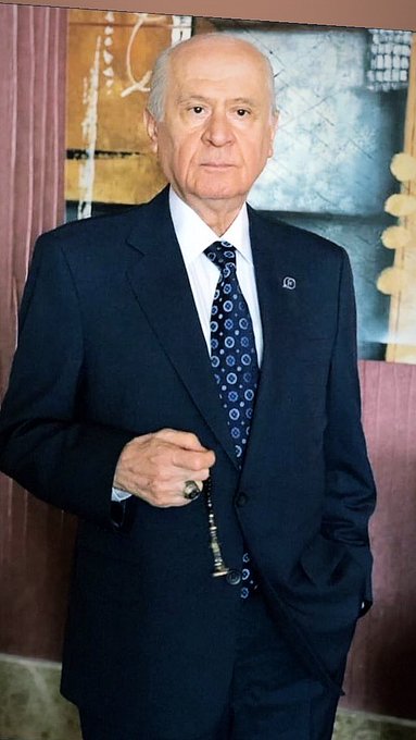 ay__balam2's tweet photo. #ÜlkücüTakipBaşlasın Devlet sensin saygı değer Türkmen beyim Alayı bilsin. #Rabbbim ayağına taş değdirmesin.. @dbdevletbahceli 🤲🏻🇹🇷🤘🇹🇷🤘🇹🇷🤲🏻 https://t.co/jrPPH6elFS