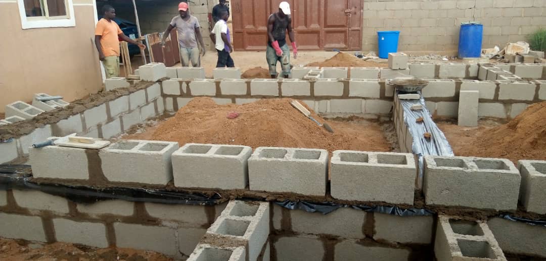 arcdatsimjj's tweet photo. @ #Archsataible
#coding
The line doesn't change, both in studio and on site.
Project: one bedroom apartment
Status: foundation level..
 We are satiable.... https://t.co/GMyU68cZVt