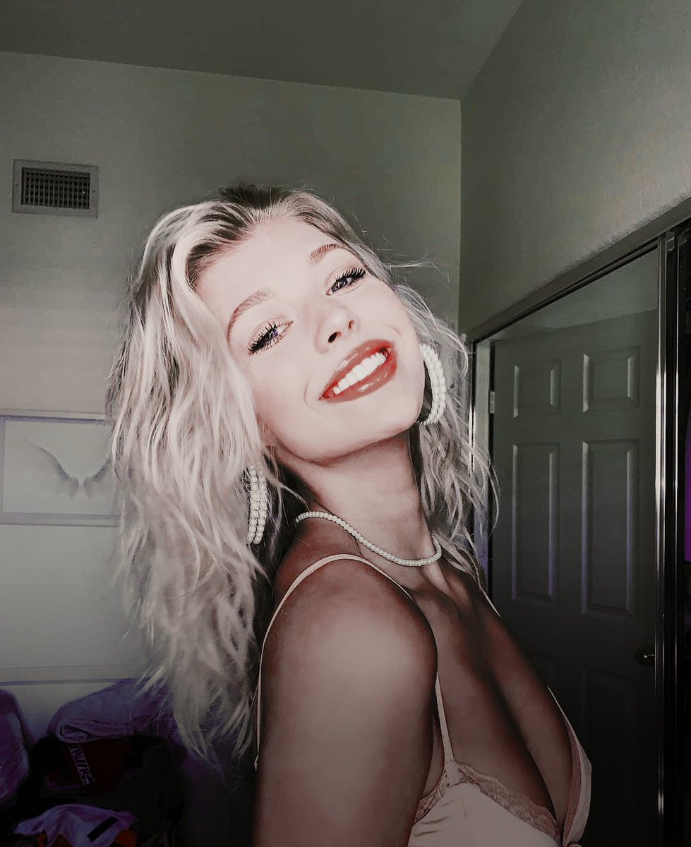 tinybabeloren's tweet image. ı love u so much