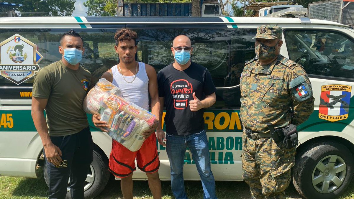 highlevelboxing's tweet photo. Gracias a todos los fanáticos que de alguna manera nos apoyaron a hacer que esta obra se hiciera realidad. @gandvbox y high level boxing les agradece infinitamente. @bryanlaroca gracias por tu colaboración. @Dalonsofbox @amigo_diego https://t.co/KLjAQQV8Wo