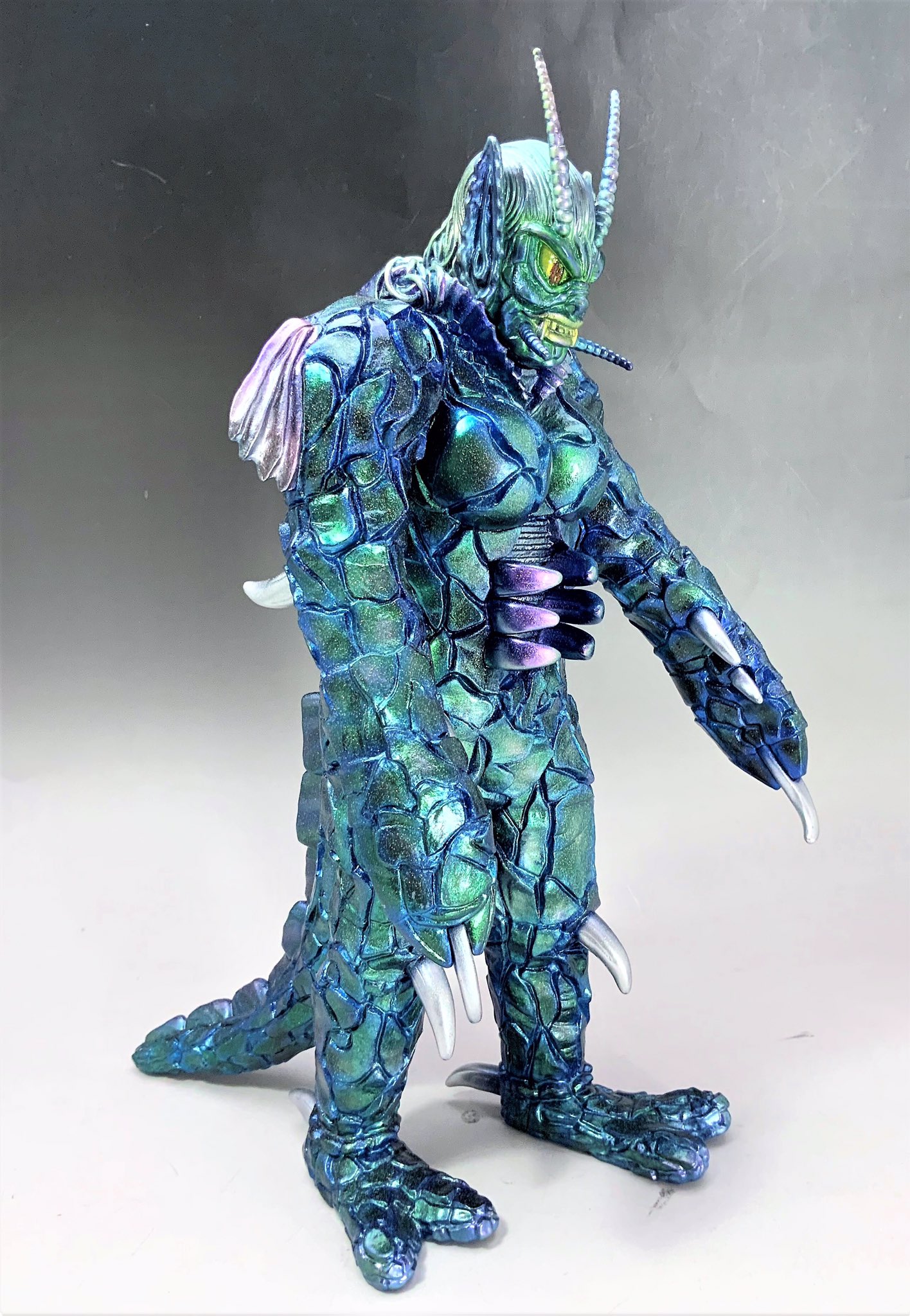 ビリケン商会 ソフビキット シンジェノア