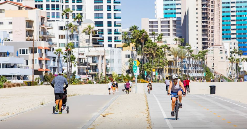 LBCityAuditor's tweet photo. As #LongBeach begins to slowly reopen, follow @LongBeachCity, @LBHealthDept & @LongBeachParks for the latest guidelines and steps to take to protect yourself and our community. Find out more #ReopenLB information at https://t.co/T2oahi62XM. https://t.co/a4w0X3zFob