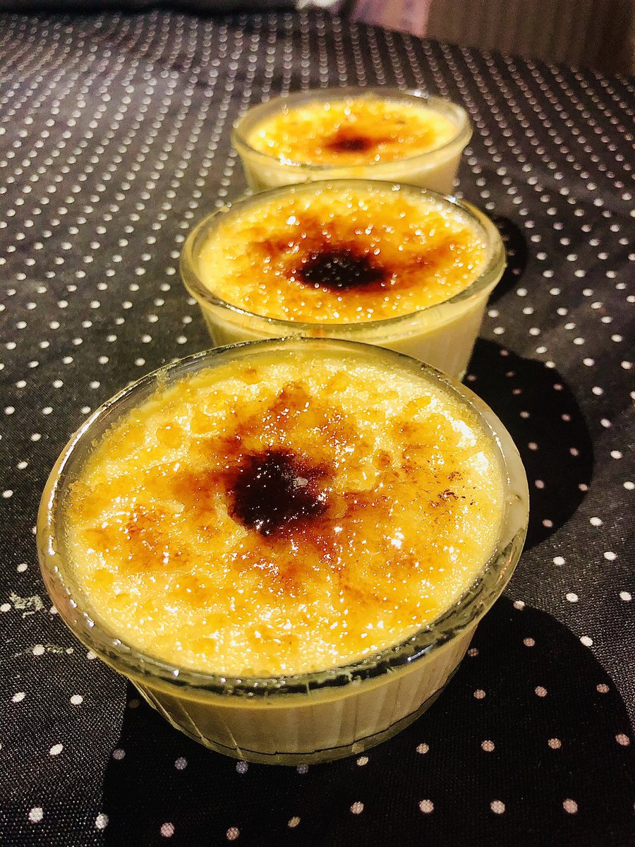 ndate_thm's tweet photo. Crème brûlée mondiale. 🥺#challengeftor https://t.co/sPNs2L8stK