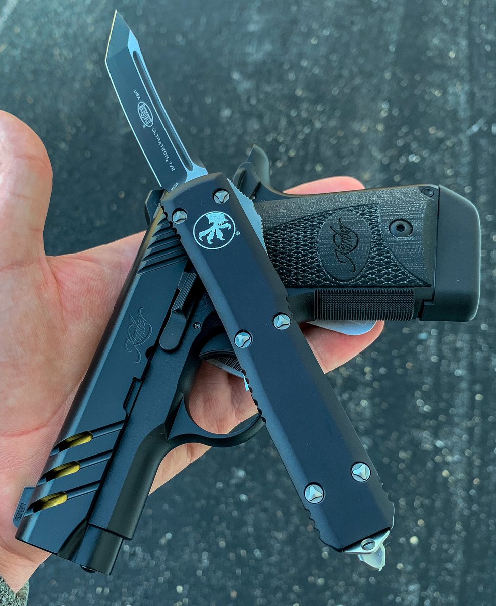 StNicksKnives's tweet photo. #TacticalThursday with the @microtechknives Tanto Ultratech! Check out our wide variety of Microtech’s at our Athens, Huntsville, or Florence stores or over on our website linked in the page bio. #knivesRsharp https://t.co/wmhHx44JYX