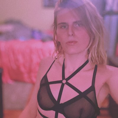 #NewProfilePic https://t.co/4GPn9dRkyw<a href="/tag/newprofilepic"class="tags">#NewProfilePic</a>