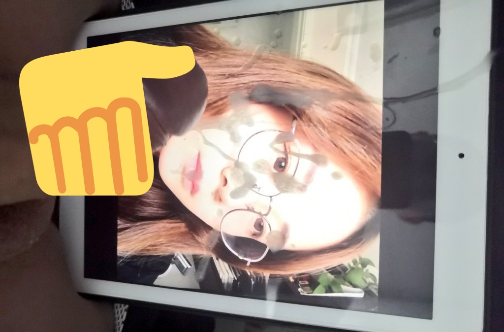 Dilnoooza's tweet photo. 晚上睡觉都在想着这个小姐姐，早起第一件事当然是要 #射屏 给她啦！ https://t.co/zNWI9At2bE