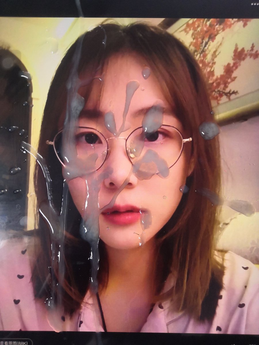 Dilnoooza's tweet photo. 晚上睡觉都在想着这个小姐姐，早起第一件事当然是要 #射屏 给她啦！ https://t.co/zNWI9At2bE