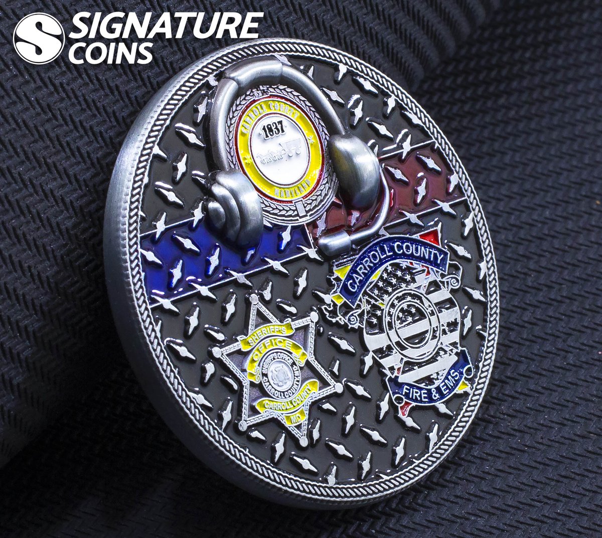 signature_coins's tweet photo. Carroll County Emergency Communications #ChallengeCoin
Plating: Antique Silver
Color: Translucent Enamel
Edge: Standard
Extras: 3D Headphones
#thankafirstresponder #firstresponders #emergencyresponse #choosesignature #EMScoins #coinmaker #covid19 #customcoins #customcoin https://t.co/royx4riEQk