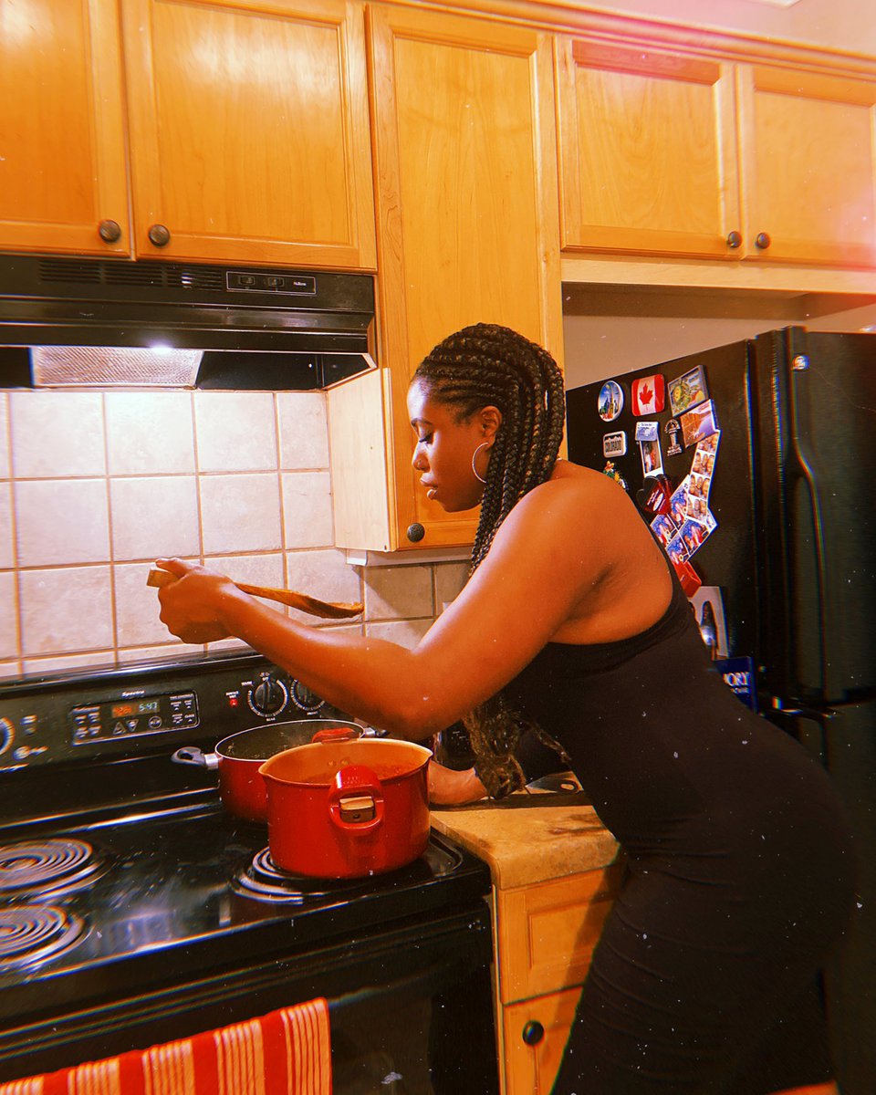 evseats's tweet photo. New series coming to my channel called #CookingForBae & the first episode drops this Sunday ๐ค #evseats https://t.co/9ESbeC6kwy