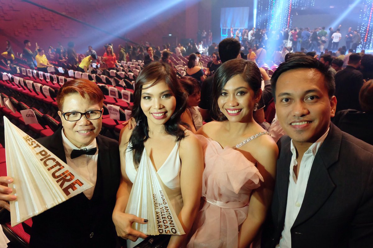 rodmagaru's tweet photo. Festival Best Picture, SUNDAY BEAUTY QUEEN is now streaming on youtube! The film also won #MMFF2016 Best Editing, the Gatpuno Antonio Villegas, Children's Choice Award. Thank you @TBAStudios. Here I am with the cast during #MMFF2016AwardsNight 

LINK HERE https://t.co/mQpyhXo5jW https://t.co/GDqRi8gYnW