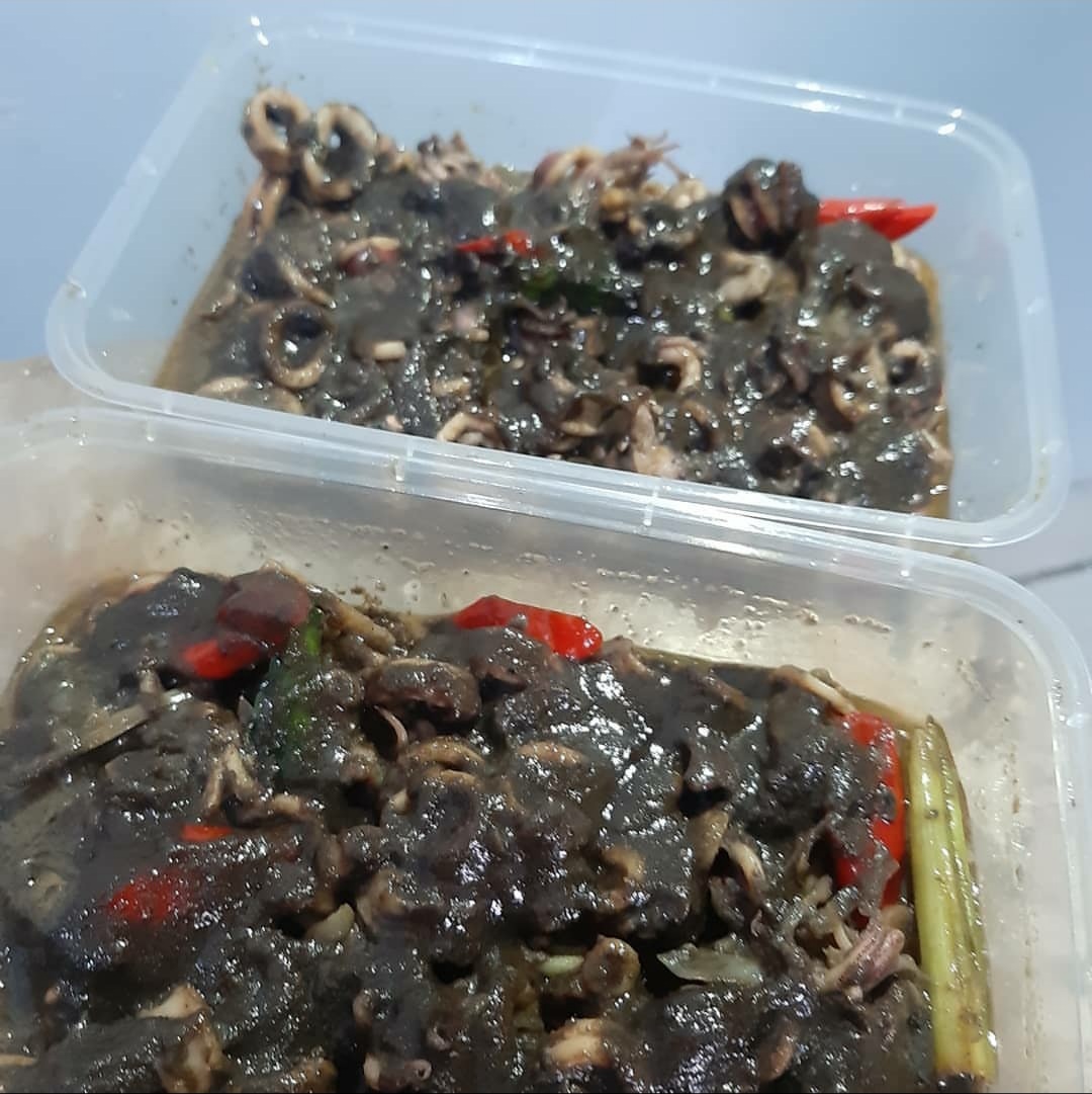 nyumii2's tweet photo. Nyumii open lagi yaaa, ready banyak nih cumi hitam, tuna pedas, ayam crispy sama mendoannya. Pemesanan ditunggu sampe jam 14.30 ya. Bisa langsung DM/WA https://t.co/tFNi6x8xHs 🥰
@malangkuliner #malangkuliner #kulinermalang https://t.co/tvhwdUeBRS